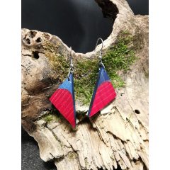Kék és piros stabilizált fa fülbevaló