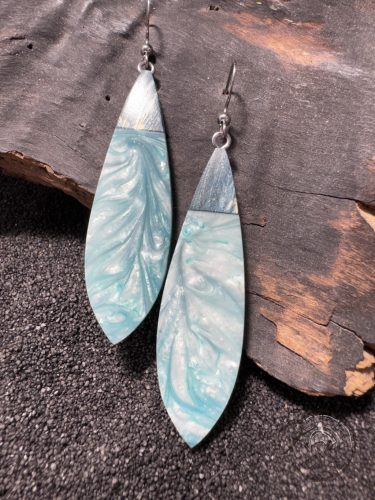 Zöld és fehér fülbevaló