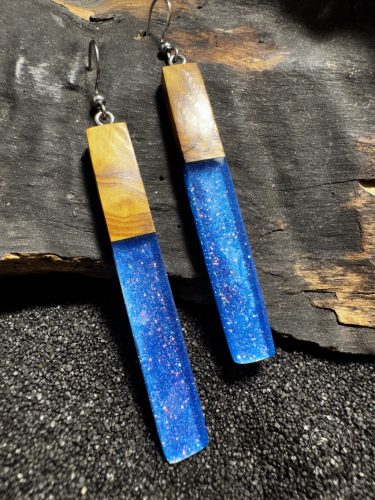 Csillogó kék fülbevaló