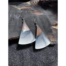 Fehér-fekete fülbevaló