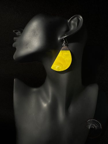 Napsárga fülbevaló