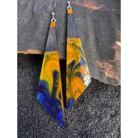 Narancs és kék fülbevaló