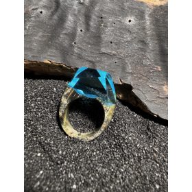 Foszforeszkáló kék gyűrű